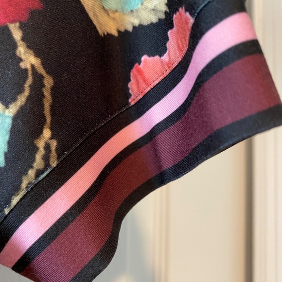 Johnny Was Floral Polo Shirt & skirt SET - Picture 7 of 7